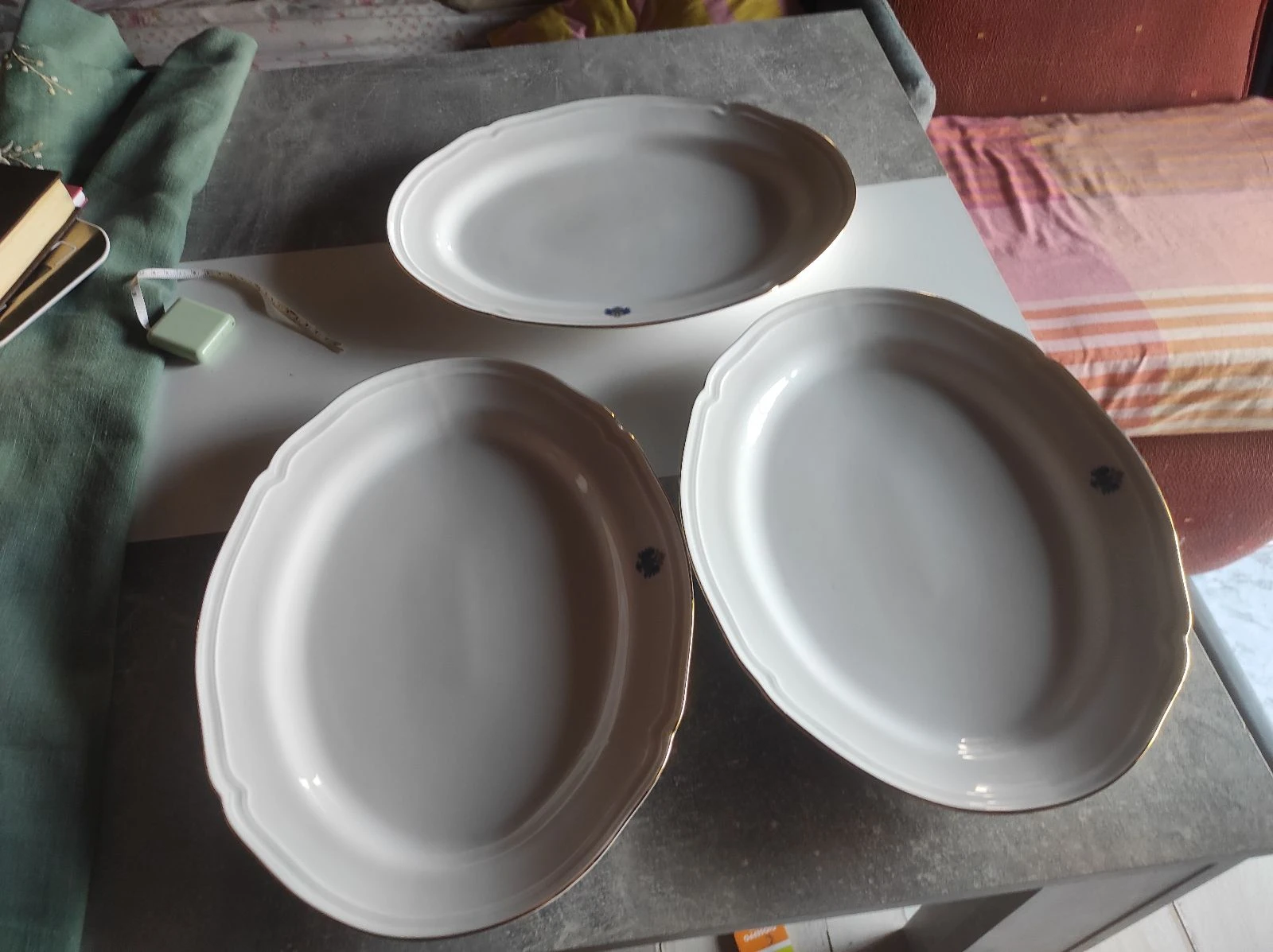 Set 3 bandejas ovaladas porcelana fina Royal Kent 